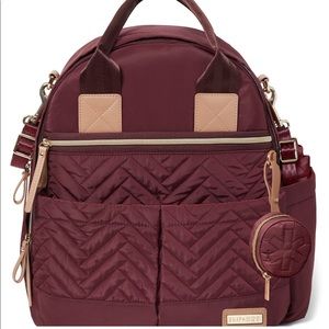 Suite By Skip Hop 6-In-1 Diaper Backpack Set